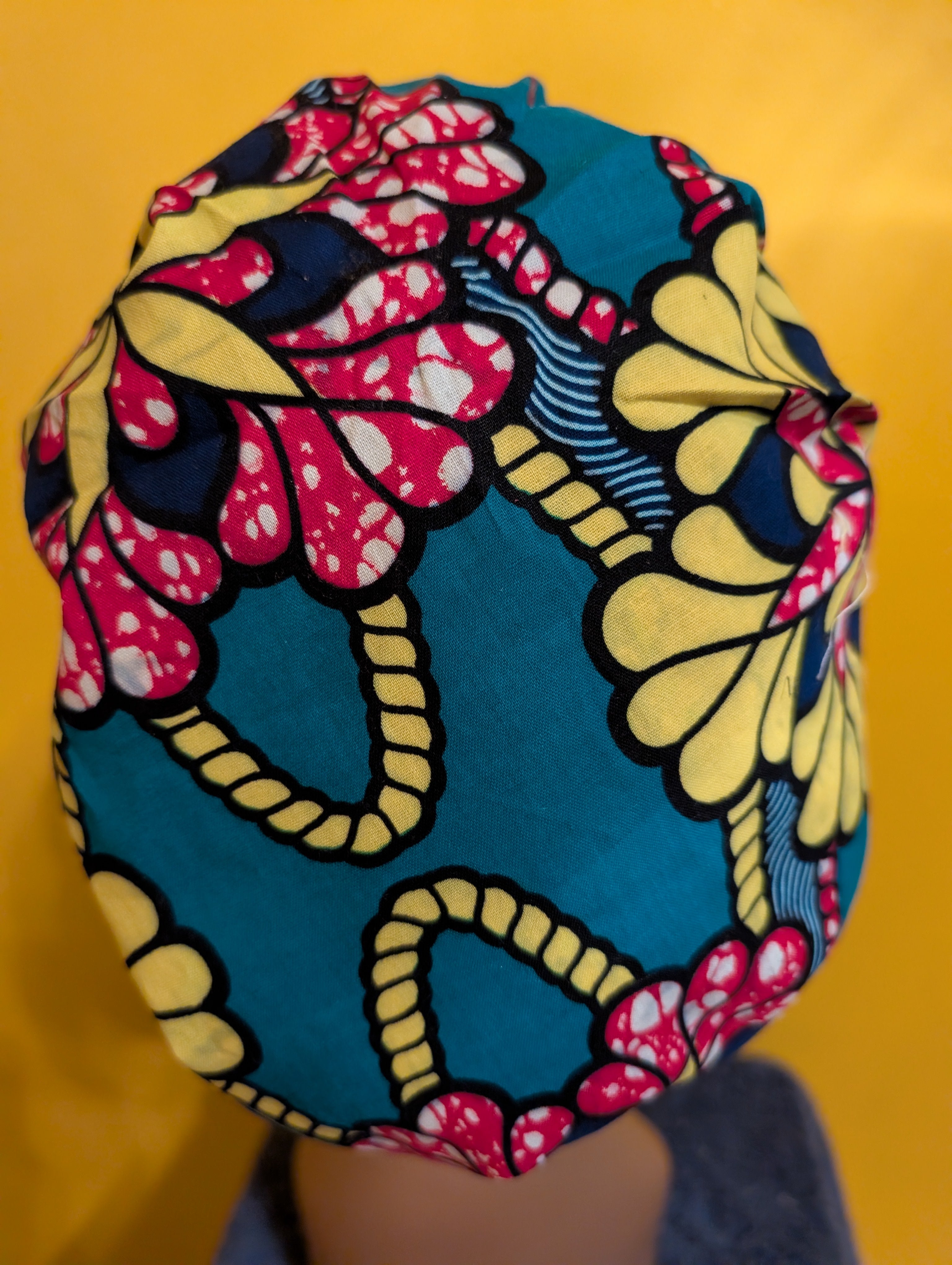 Green/Yellow Satin Lined Bouffant Style Hat