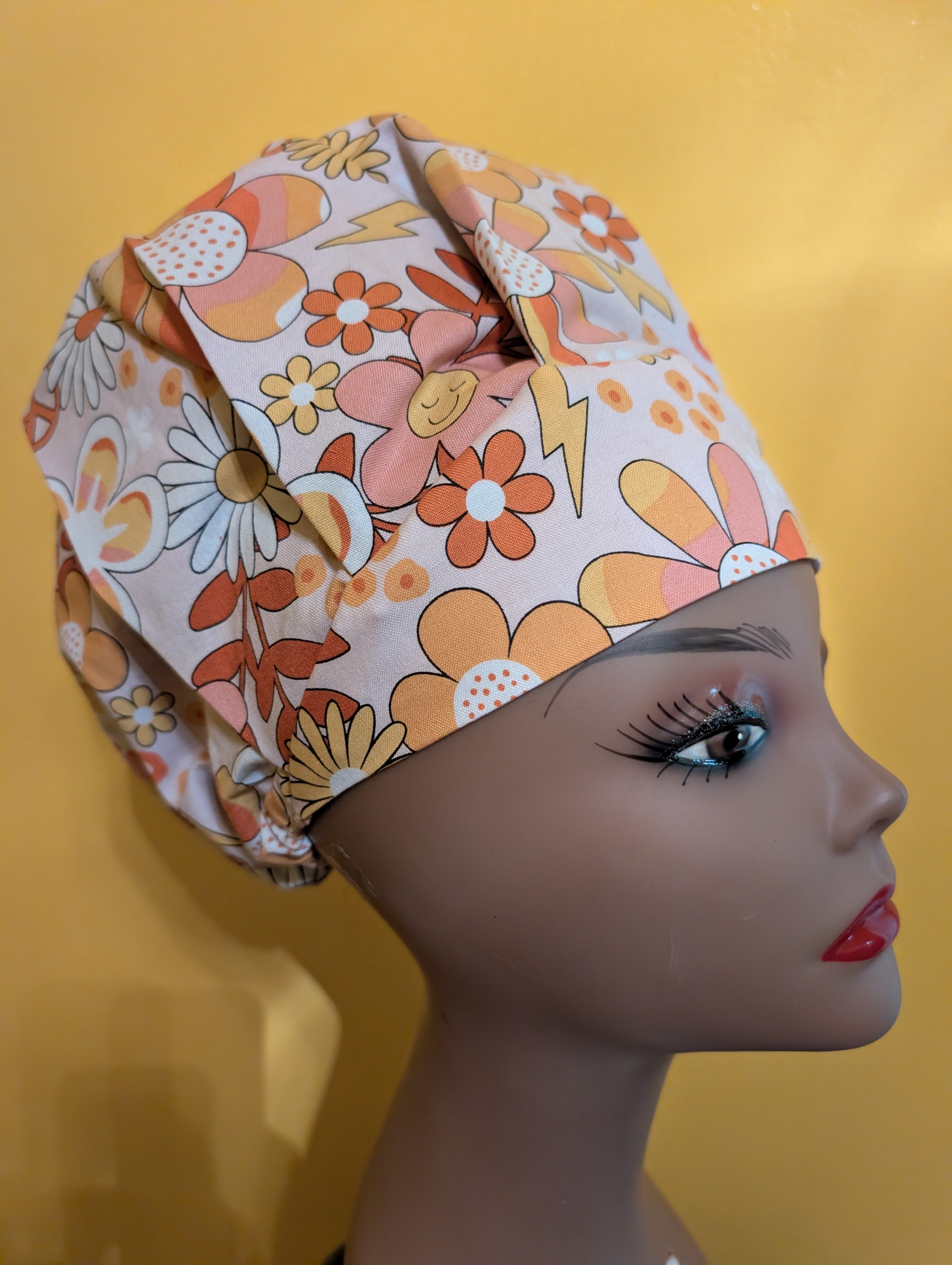 Brown/Tan/White Flower Satin Lined Bouffant Style Hat