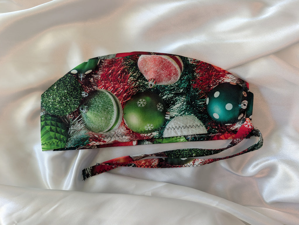 Green/Red Christmas Tie in the Back Hat