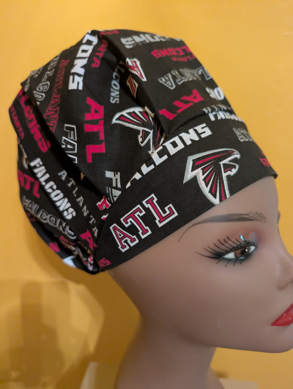 Red/Black Atlanta Falcons Satin Lined Bouffant Style Hat