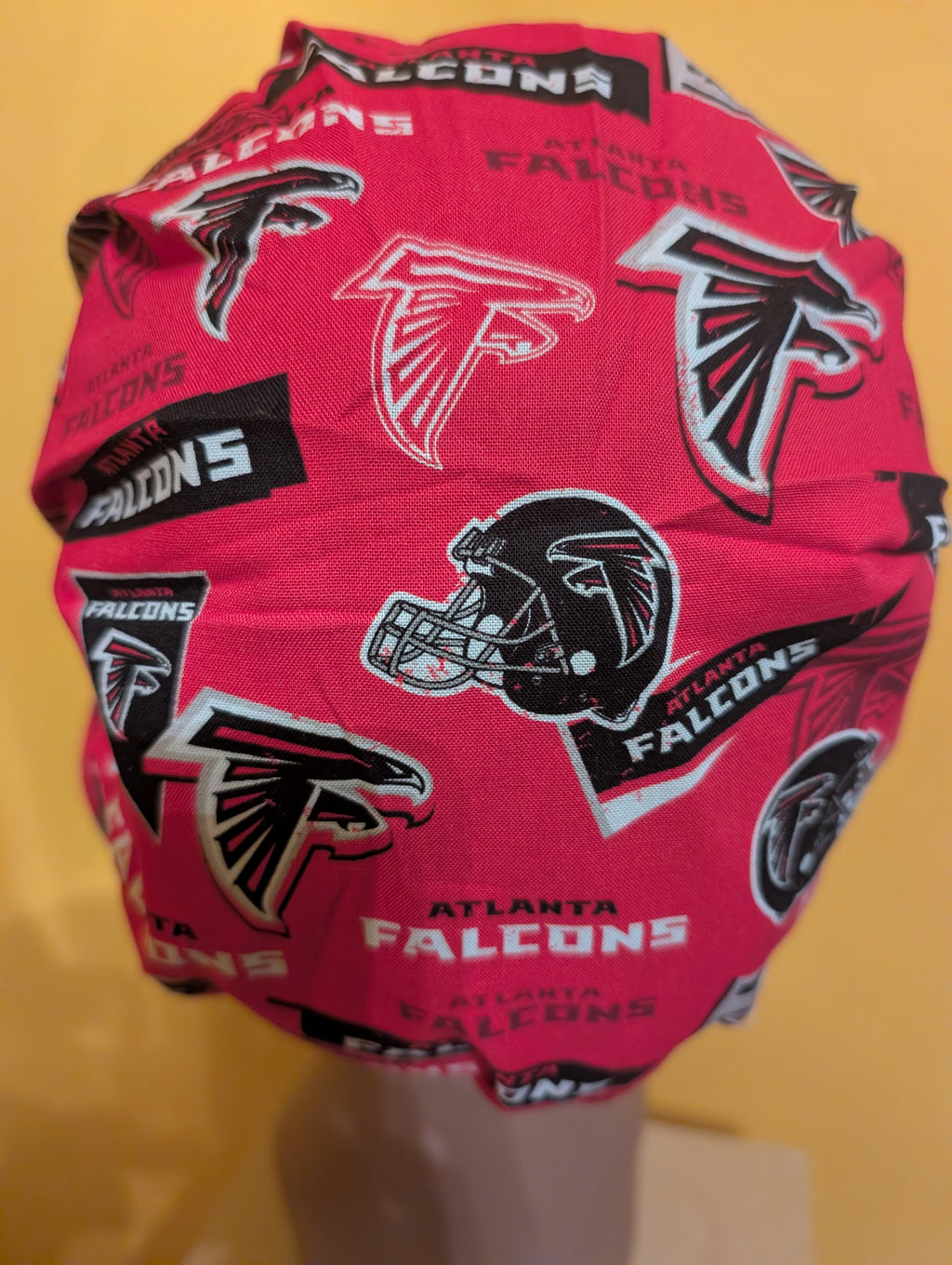 Red/Black Atlanta Falcons Satin Lined Bouffant Style Hat
